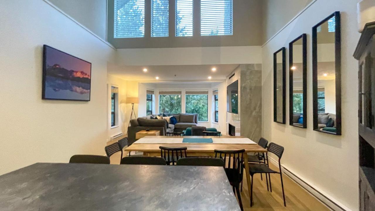 3br Stunning Recently Renovated By Harmony * Whistler